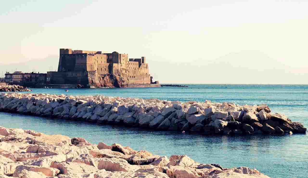 Napoli (Pixabay) - salernosera.it 