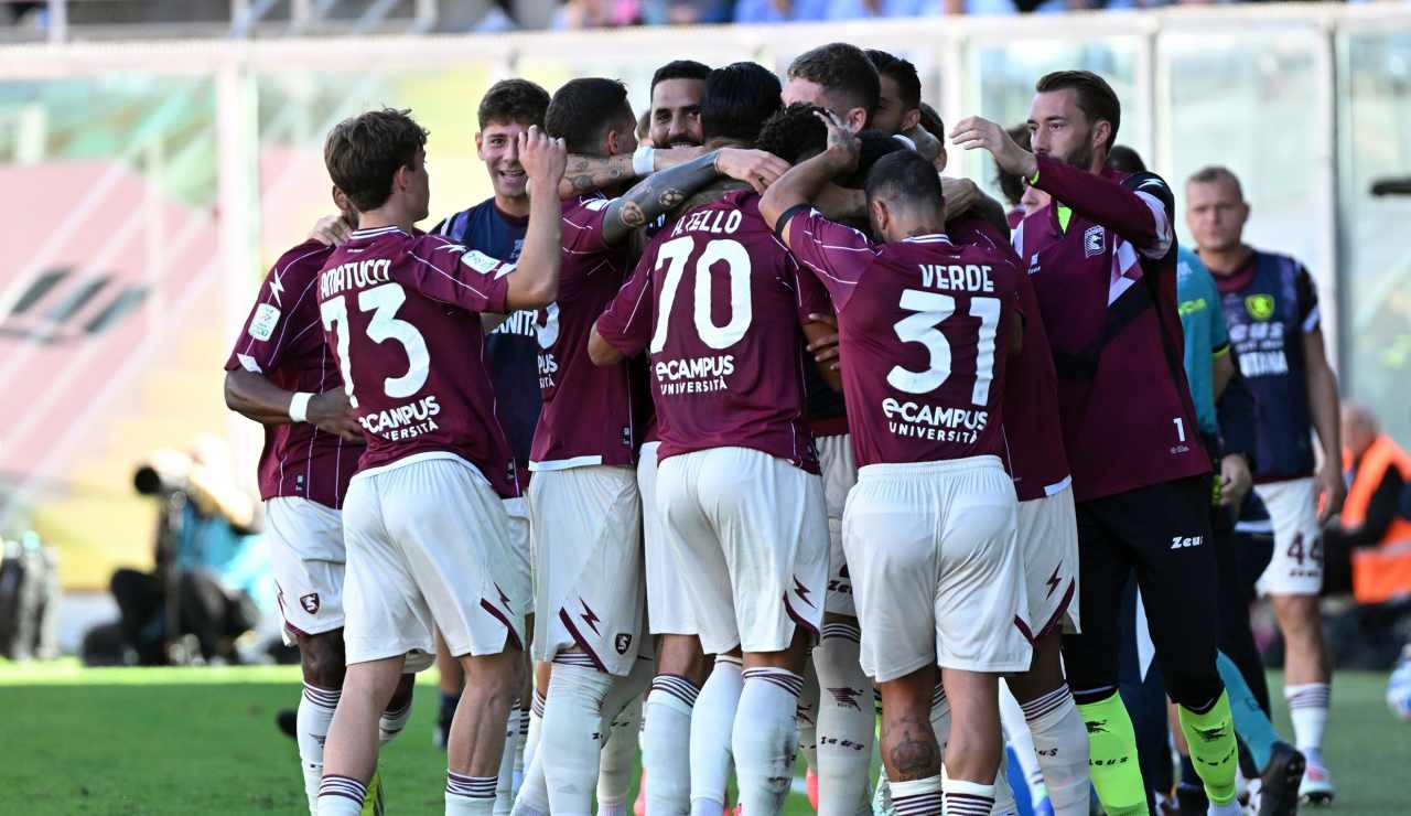 Esultanza giocatori Salernitana (LaPresse) - salernosera.it 