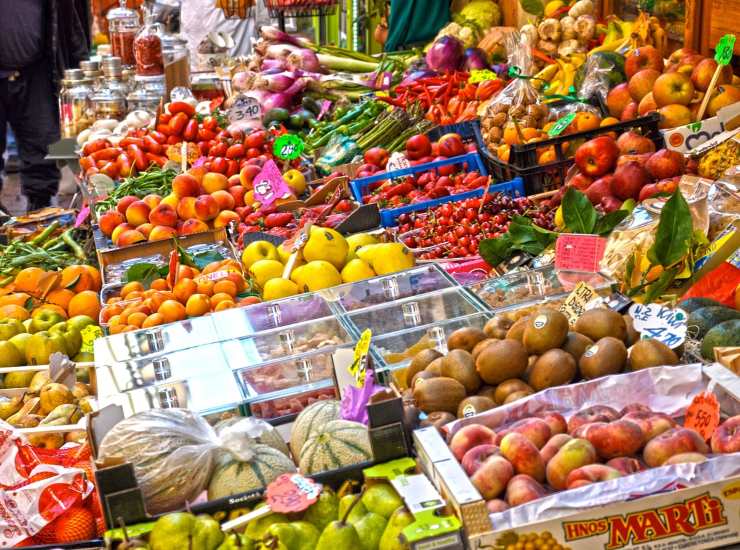 Mercato ortofrutta (Pixabay) - salernosera.it