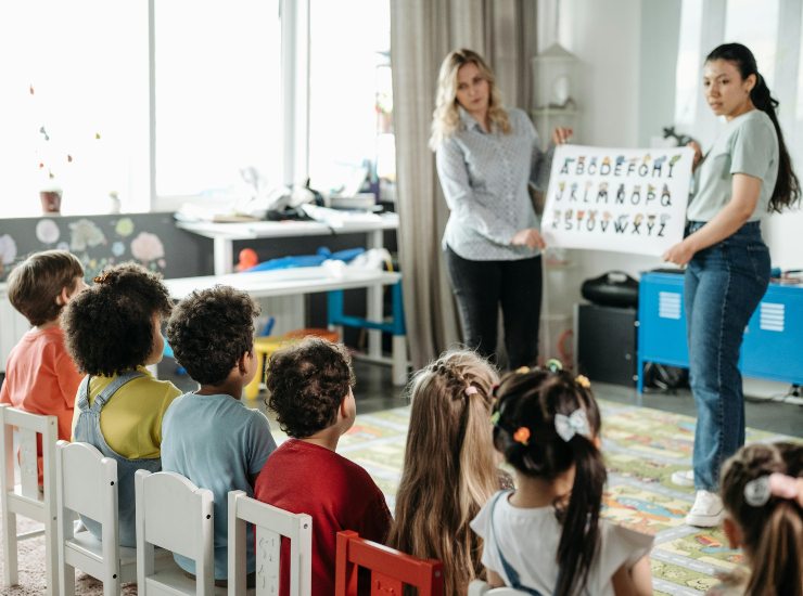 Bambini a scuola (Pexels) - salernosera.it