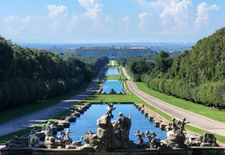 reggia-caserta-concerto-tanani-pexels-salernosera.it