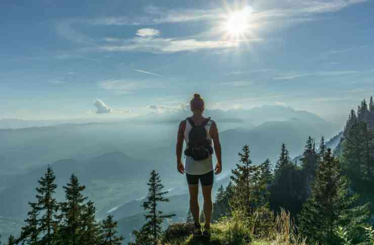 trekking-percorsi-città-pexels-salernosera.it