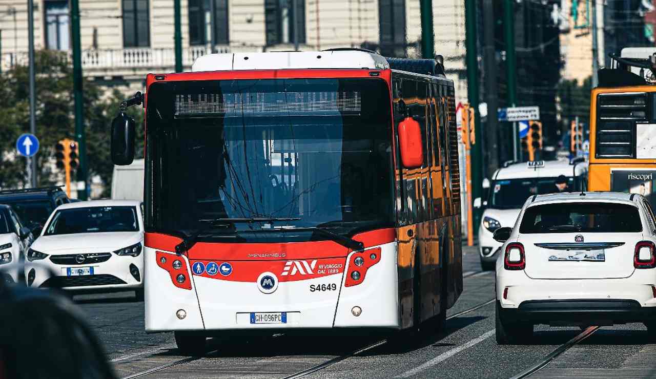 Eav Bus (Fonte Afragola Informa) - salernosera.it