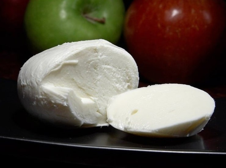 Mozzarella (Pixabay) - salernosera.it