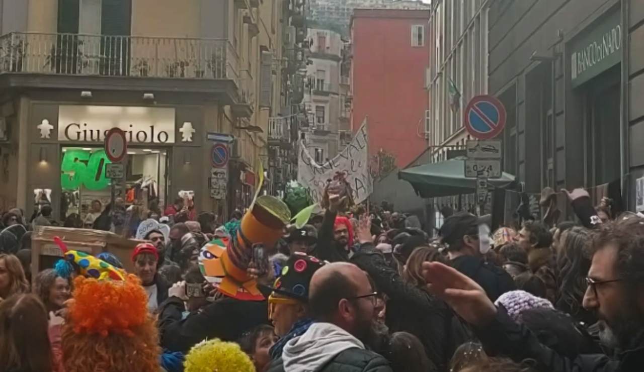 Carnevale a Napoli (Fonte foffo1977 Instagram) - salernosera.it