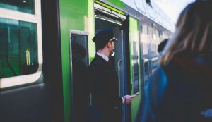 Sciopero treni (Pexels) - salernosera.it