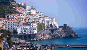 Amalfi, Campania (Pixabay) - salernosera.it