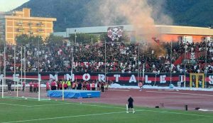 Tifosi Nocerina allo stadio (Fonte Not Occasional Fans Facebook) - salernosera.it