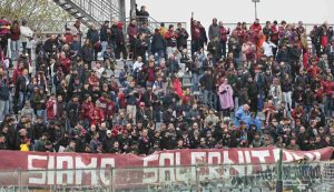 Tifosi Salernitana in trasferta (LaPresse) - salernosera.it